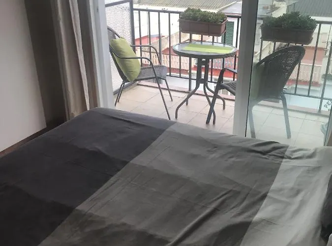 Centrally Located And Comfortable Studio Apartment In Nerja 4B